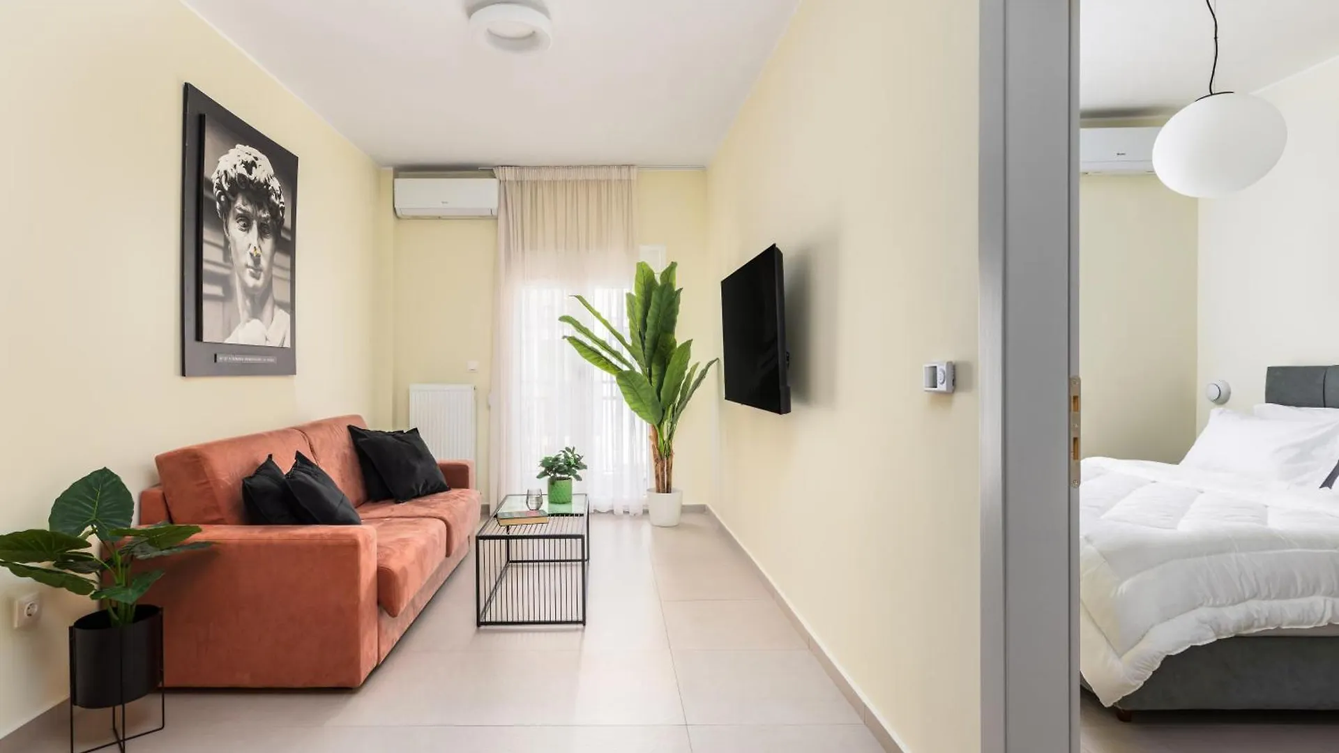 Coloured Nests Apartment Thessaloniki