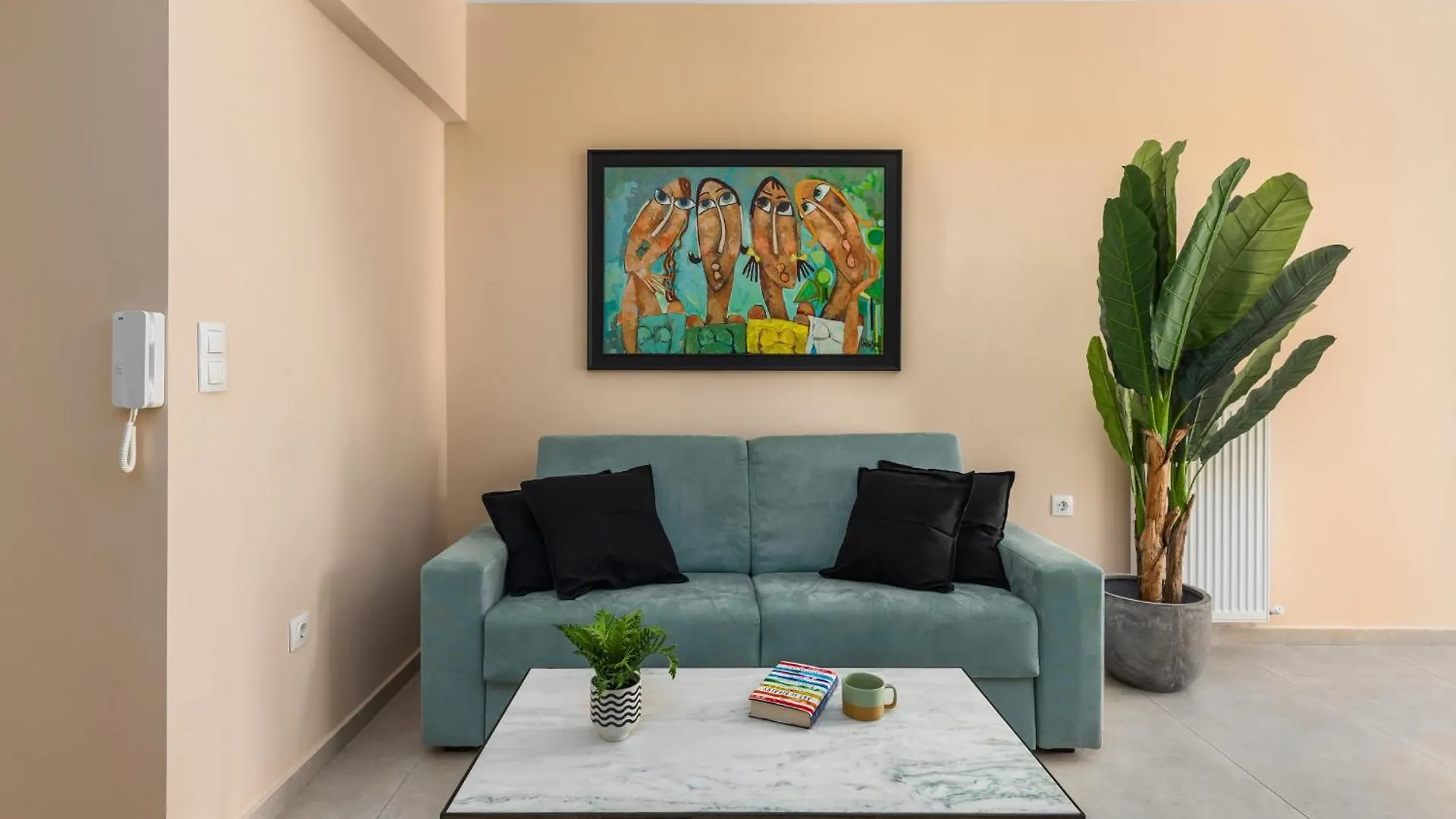 Coloured Nests Apartment Thessaloniki