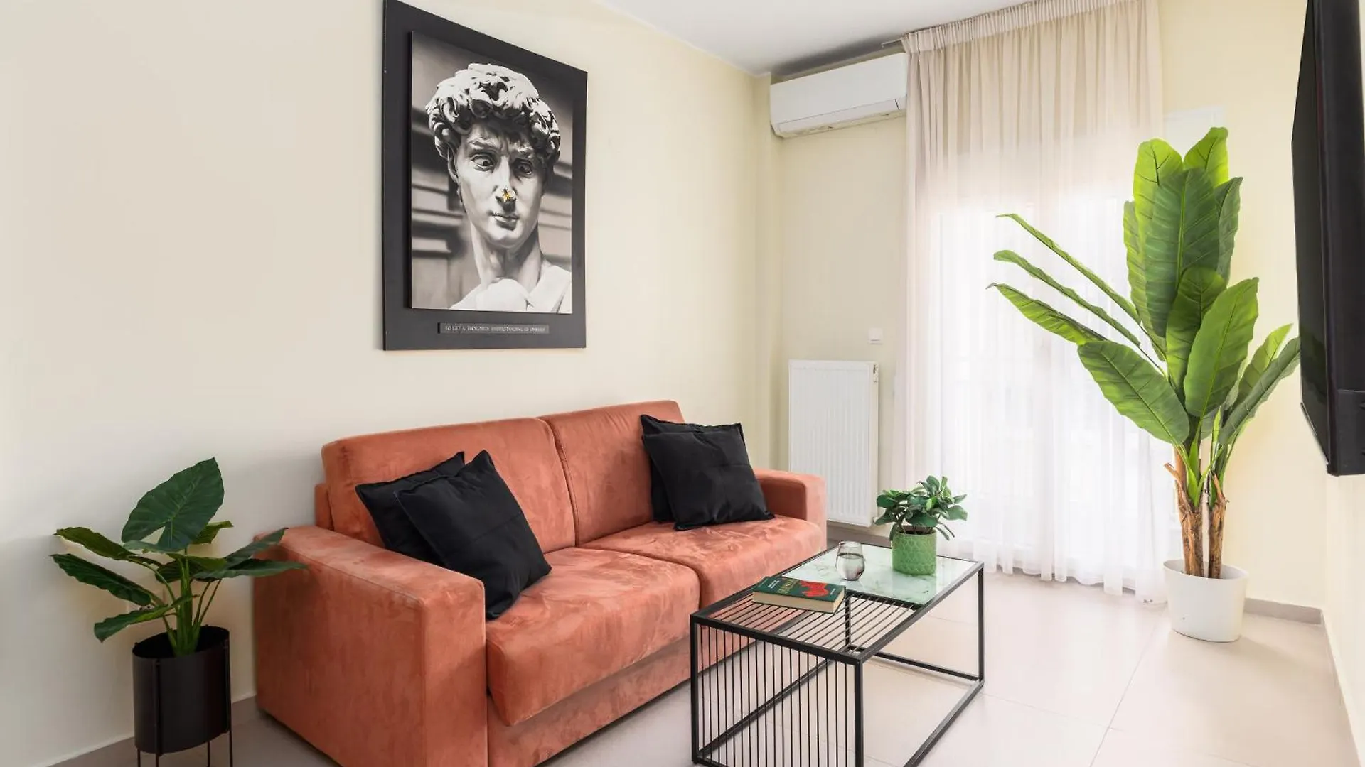 Coloured Nests Apartment Thessaloniki Greece